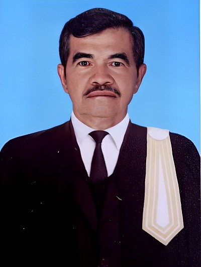 ทนายประดิษฐ์